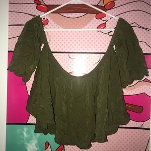 GREEN OFF THE SHOULD CROP TOP